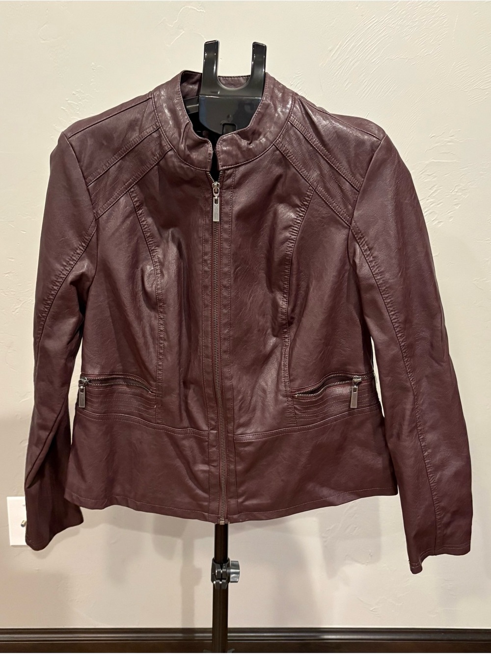 Apt. 9 Women's Burgundy Leather Zip-Front Jacket